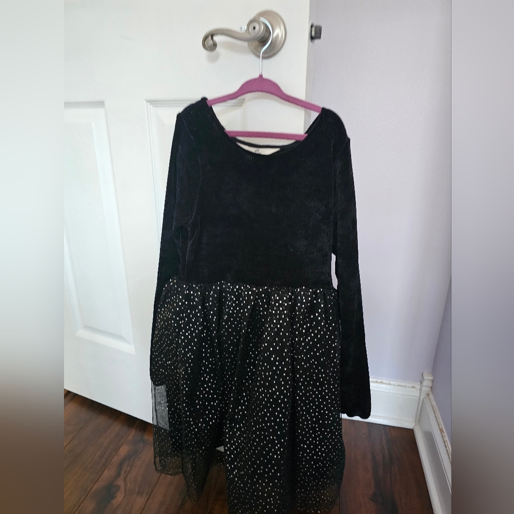 H&M Black Textured Dress